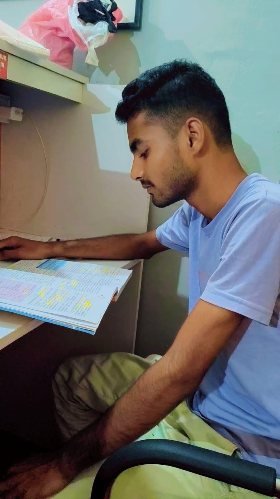 Krishna Kumar rajak